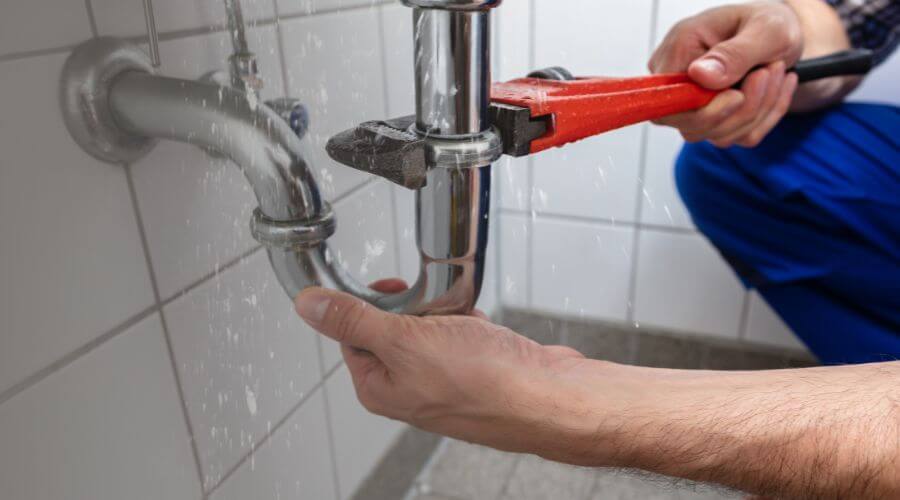 Local annual plumbing maintenance in Lost City, WV